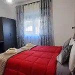 Casa Rodolfi, Casa de hóspedes *