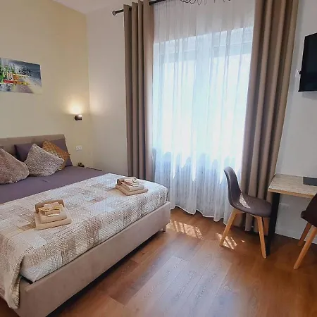 بيت ضيافة Casa Rodolfi, *